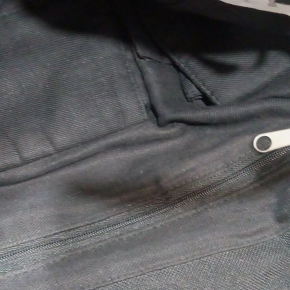 New Balance Outdoor Activewear Water Resistant Windbreaker Jacket - Wome… - Picture 9 of 12